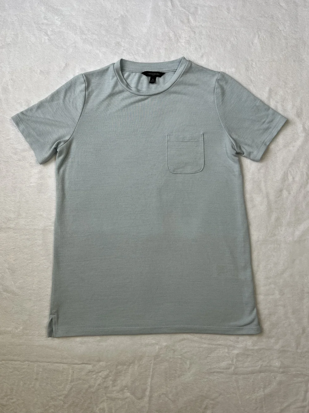 Banana Republic Mens Small Light Green Short Sleeve Pocket Tee Shirt Rayon Blend